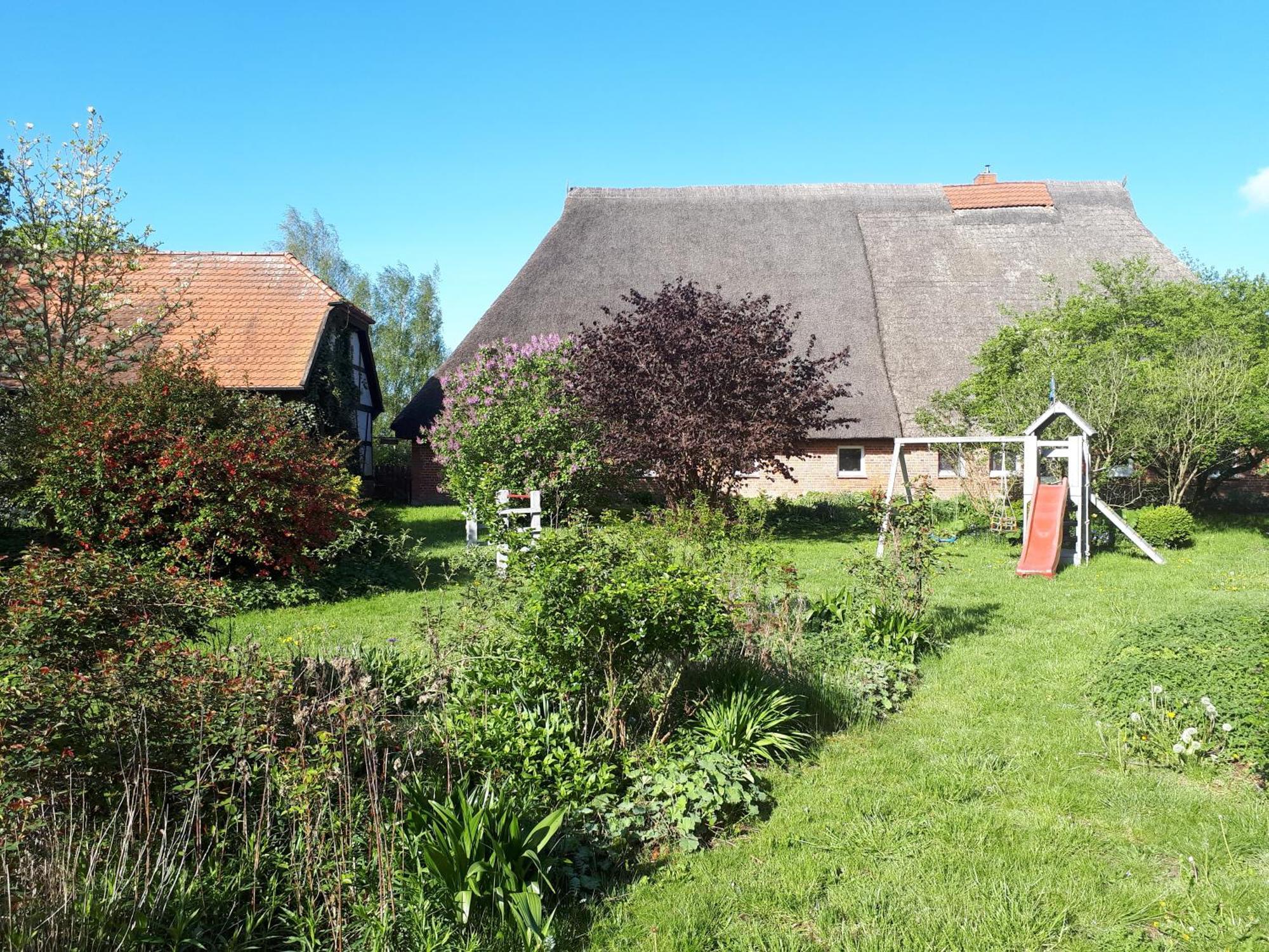 Kleines Paradies Krembz ภายนอก รูปภาพ