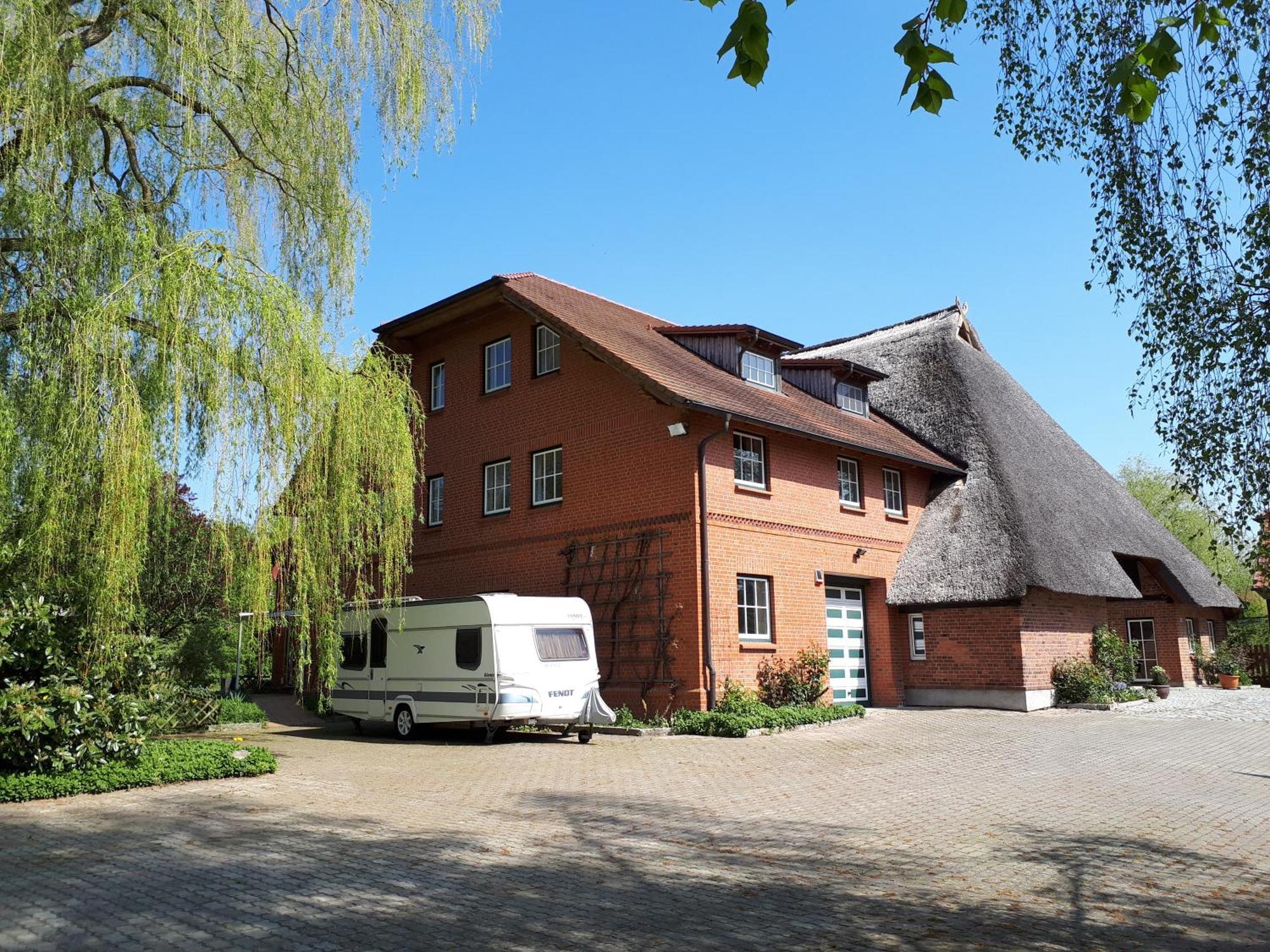 Kleines Paradies Krembz ภายนอก รูปภาพ